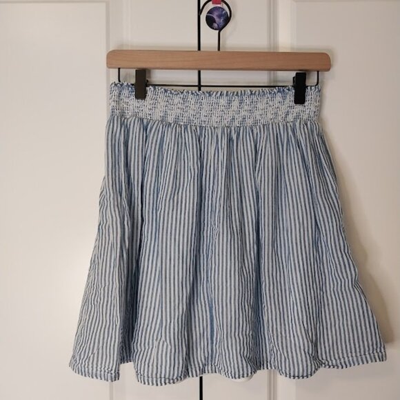 Old Navy Striped Skirt - Picture 2 of 4
